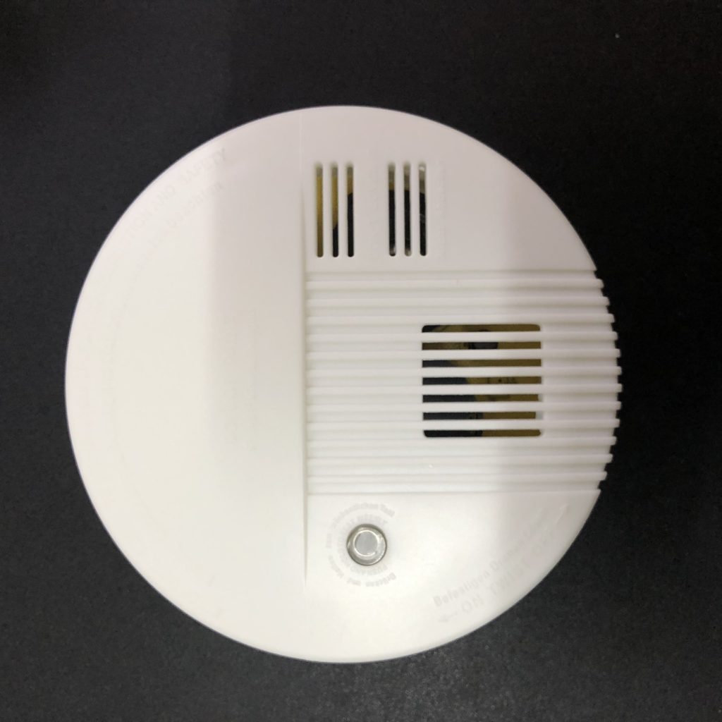 Smoke Detector Battery Operated (5 inches) Wintess Commercial